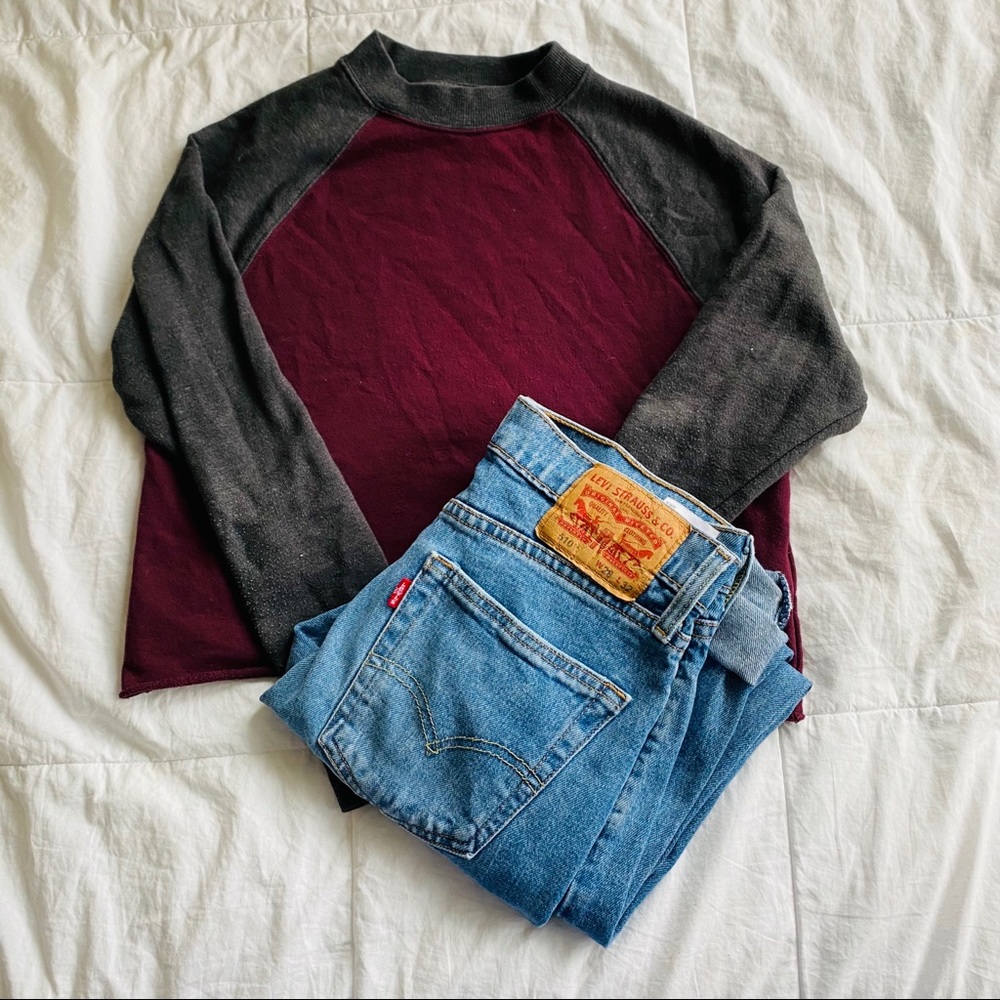 Cropped sweater red and grey